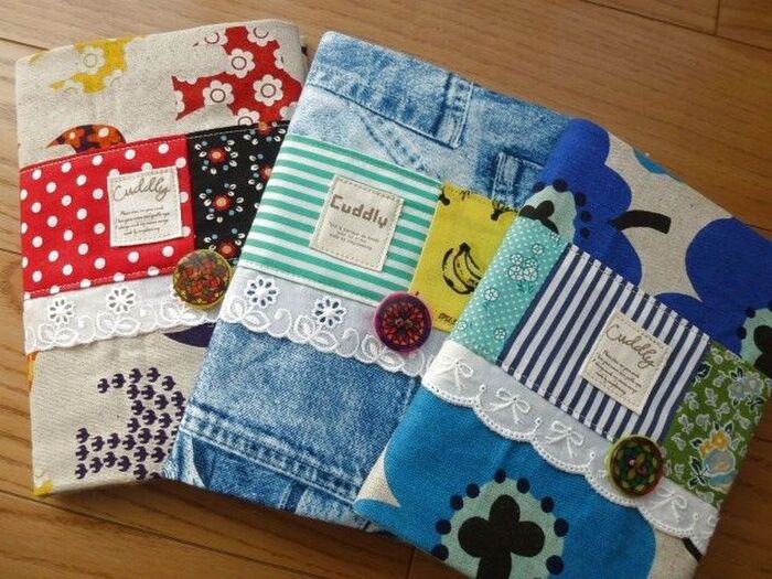 セリアのスケジュール帳にカバーをハンドメイド♥