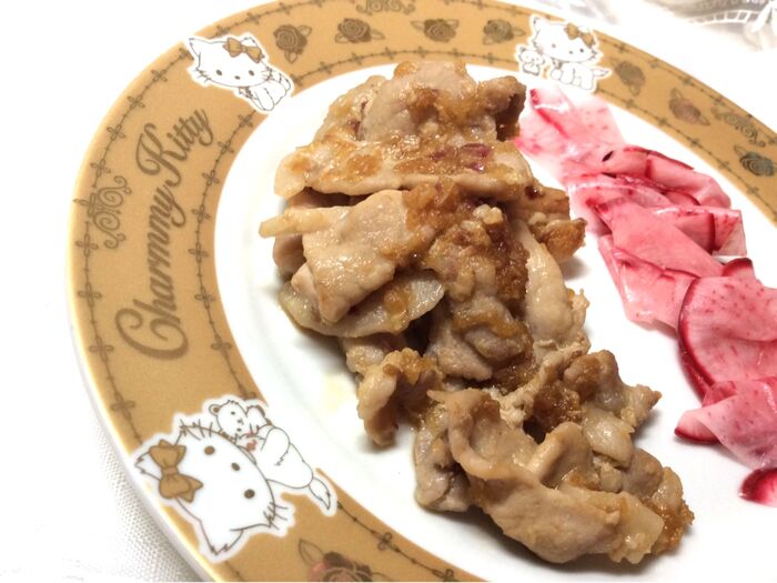 ポークソテー♪塩麹と すりおろしりんごの 焼肉タレ♪