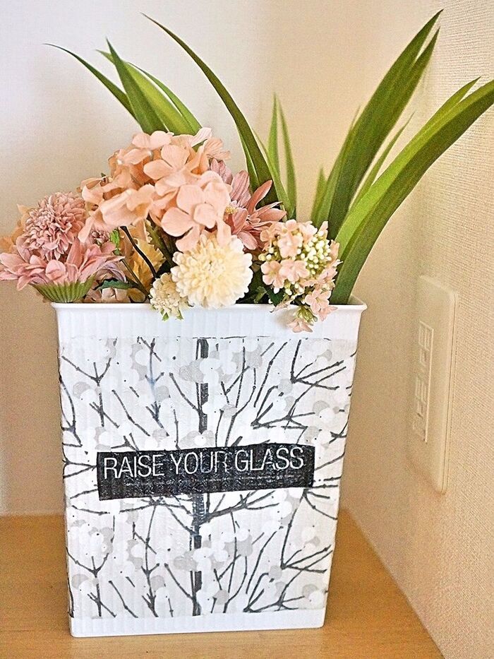 100均プラBOXもデコパージュで簡単マリメッコ柄に大変身!