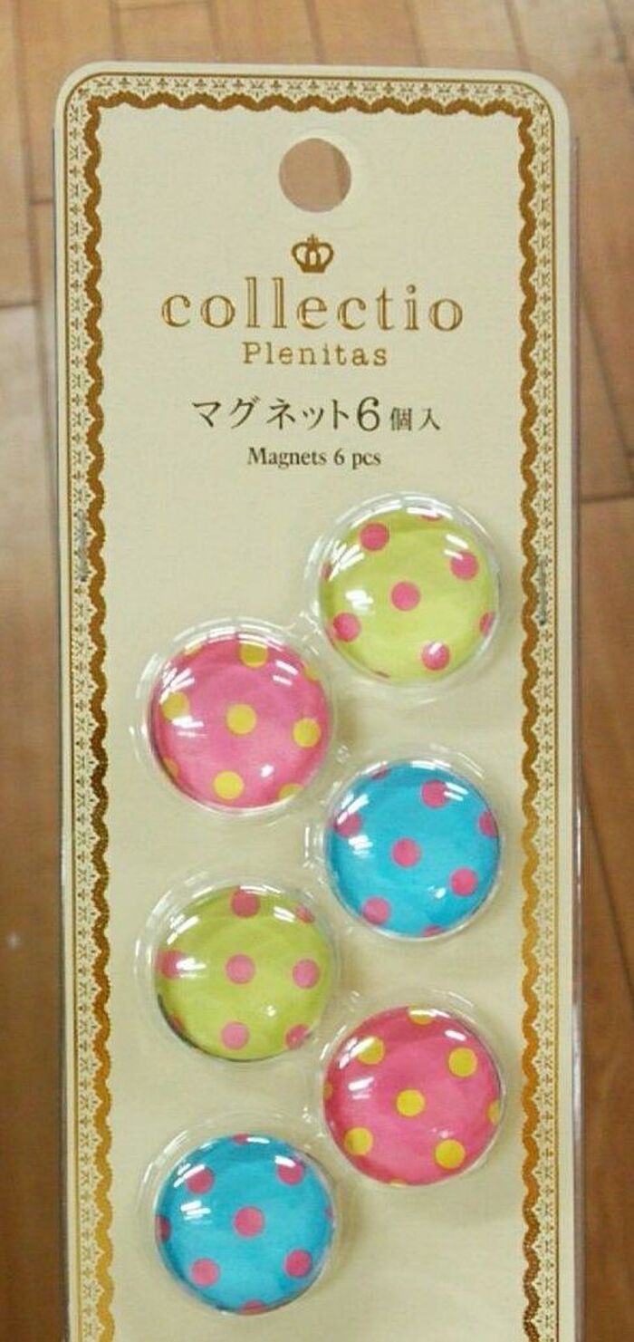 ダイソーの柄が替えられるマグネット