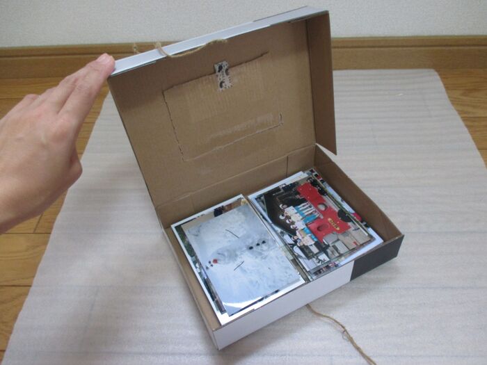 がばっと開いて写真収納♪