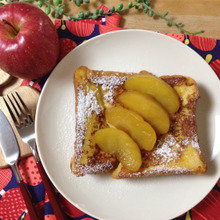 定番フレンチトーストにプラス1♪しみしみおいしい*りんごのフレンチトースト