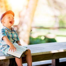 おこづかい、おけいこ、塾… 子どもにかかるお金っていくら?