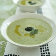 ブロッコリースープ&レモンミントオイル