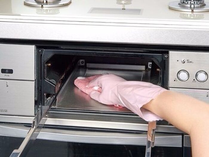 【コンロのプロが教える掃除術】放っておくと後で困る「魚焼きグリル」の掃除のコツ