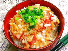 朝食やランチに!簡単3分♡絶対ハマる!カニ玉天丼