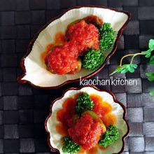 簡単なのにご馳走気分*ピーマンの肉詰めトマト煮込み