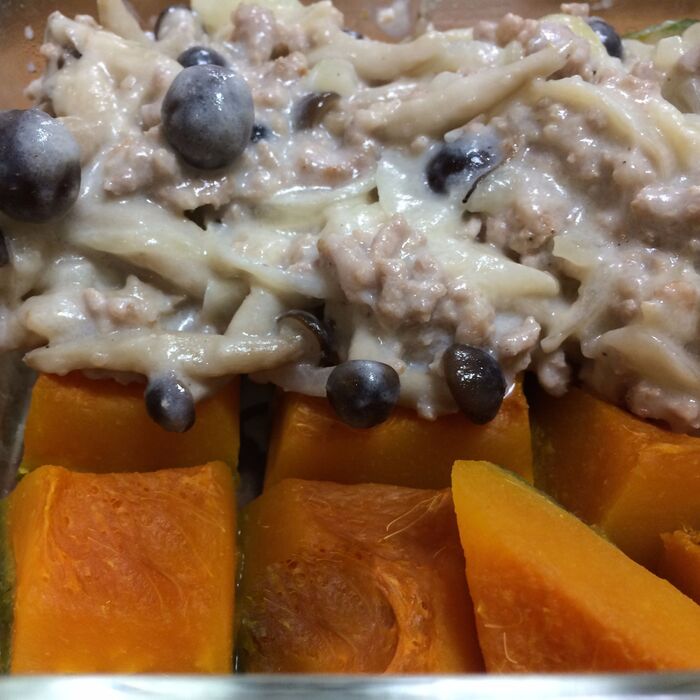 かぼちゃとソースを合わせます