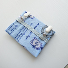 100均セリアの布でおしゃれな移動ポケット