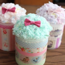カップケーキみたい♪綿棒ケースをマスキングテープ&毛糸ポンポンで可愛くデコ