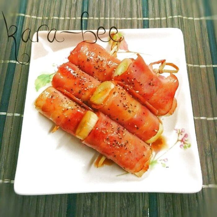フライパンで飲兵衛おつまみ♡スパイシー長ネギベーコン串