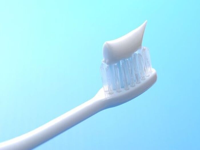 洗濯?掃除?意外と知られてない「歯磨き粉」を使った<裏技5選>