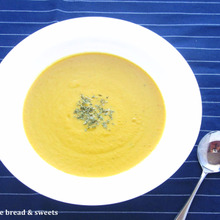 圧力鍋で時短!かぼちゃと人参の豆乳スープ