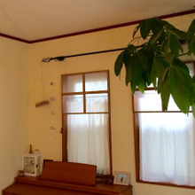 セリアフォトフレームで簡単窓枠の作り方