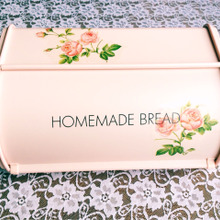 ピンクの ブレッドケース♡ピンクの ローズで エレガント♡