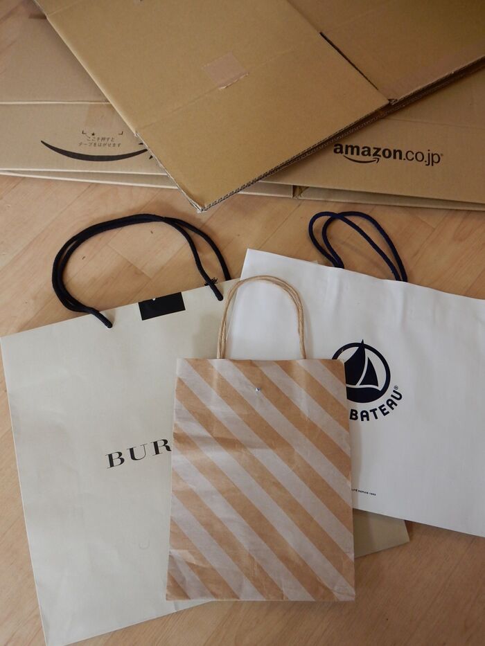 収納用品を買う前に!段ボールを使った底上げ収納のオススメ