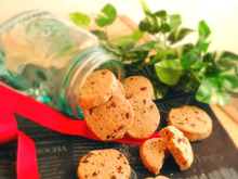 カカオニブ&チアシードのココアクッキー