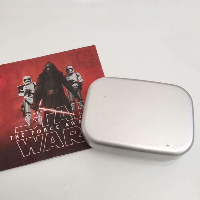 作り方2:ペーパーナプキンを用意する