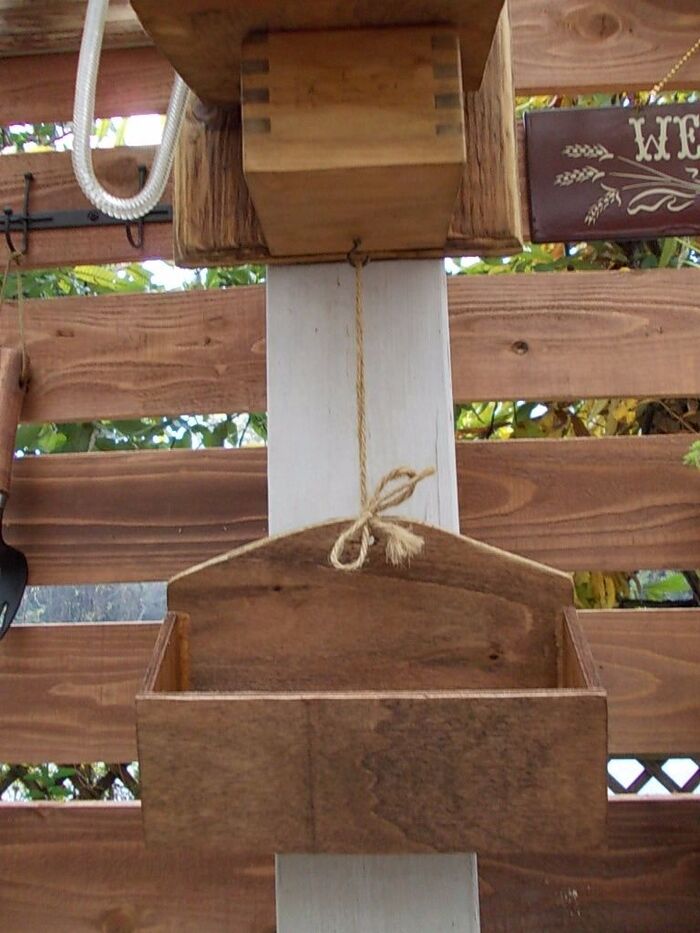 下に枡とレターラックをつけます