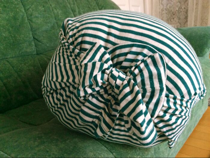 袖は リボン結びで 可愛く♪