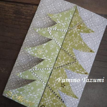 100均材料を使ってオルゴール付クリスマスカードを手作り