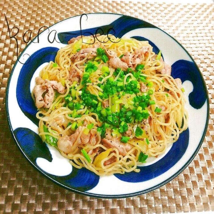 ガッツリスタミナ♡にんにくネギ塩豚焼きそば