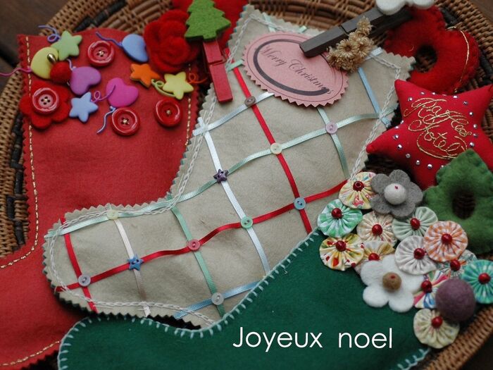 フェルトで作るクリスマスブーツ