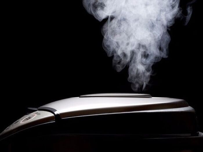 炊飯器の「置く場所」「蒸気」に悩まされない!