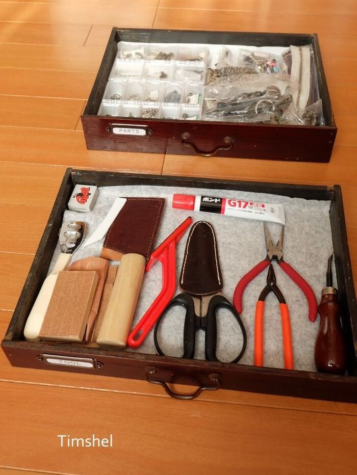 お部屋のインテリアチェンジ②道具と材料の整理~革のおうち工房を作る!~