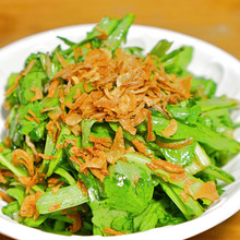 風邪予防!鍋だけじゃない☆「春菊(菊菜)のやみつきサラダ」のレシピ