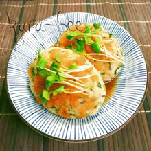 さっぱりおろしポン酢で♡小松菜ひじきのお豆腐つくねバーグ