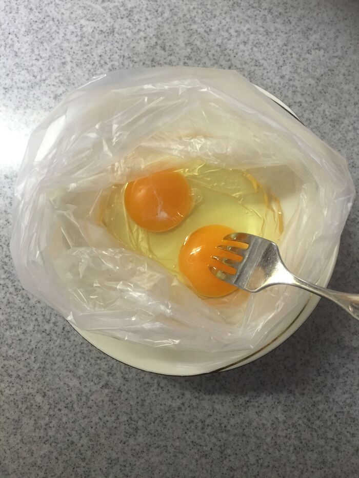 重要!穴を開ける