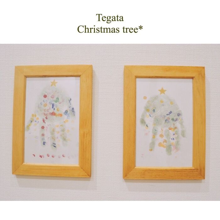 こどもの手形で作る!クリスマスツリーカードでウォールデコ*