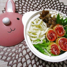 くるくる巻くだけ簡単・可愛い!豚肉と人参の信田巻き串鍋♪