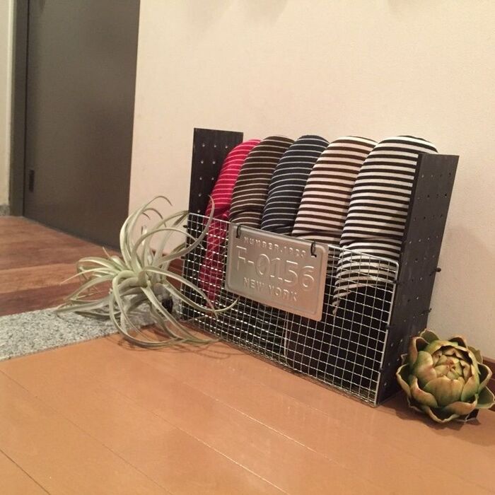 セリア商品たった3つで工具要らずのスリムスリッパラック