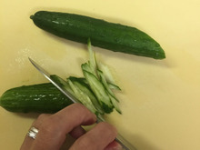 斬新!簡単!キュウリの千切り