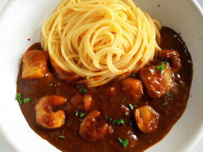 カレーとパスタを両方楽しめる♡カレースパゲティ