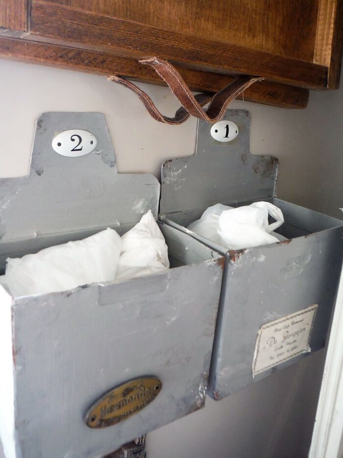 洗濯洗剤の空き箱リメイク☆オシャレにレジ袋を収納!