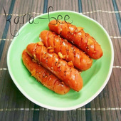 ビールが進む!スパイシーガリバタ醤油ウインナー