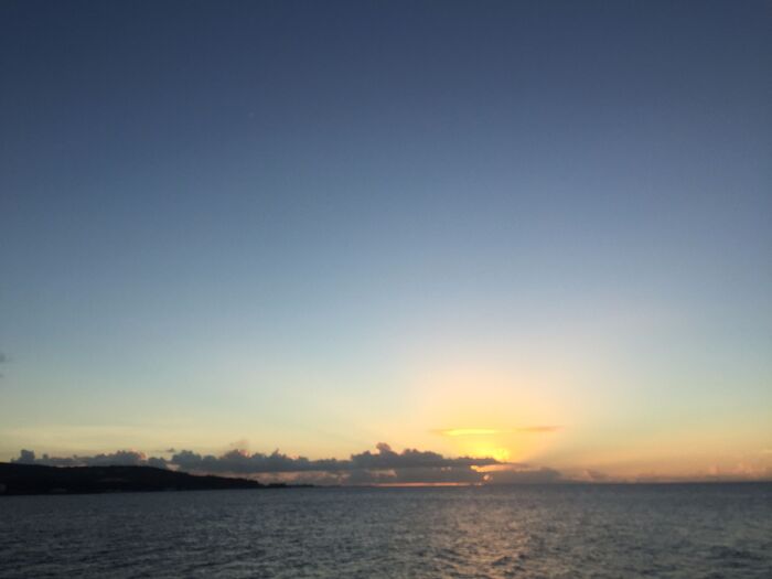 サンセットクルーズでBBQも体験しよう