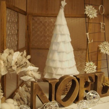 超簡単!余りがちな100均化粧水用コットンでホワイトクリスマスツリー♪