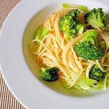 ブロッコリーとアンチョビのヘルシーパスタ