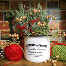 まるでホーロー★ダイソー陶器 植木鉢で クリスマス バージョン★