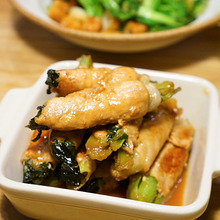 材料2つ!フライパン一つで簡単!豚肉巻き小松菜の甘辛煮のレシピ