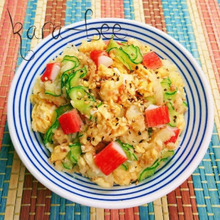 簡単!激ウマ♡ふんわり卵&鮭フレークの胡麻ドレポテサラ