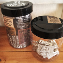 セリアのシールで簡単リメイク空き容器