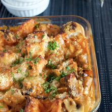 さば水煮缶使用 トマトクリームパングラタン