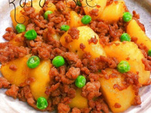 給食再現レシピ♡旨いっ!じゃがいもの甘辛そぼろ炒め