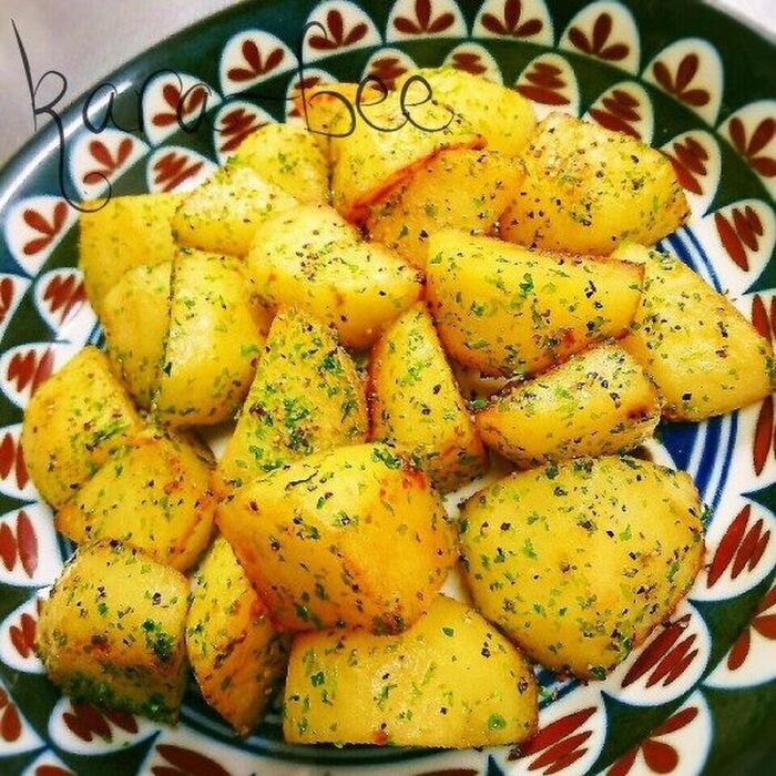 レンジで時短♡スパイシーのり塩ダシダポテト