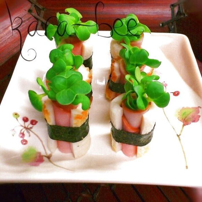 お弁当におつまみに♡ハムとカイワレのちくわ巻